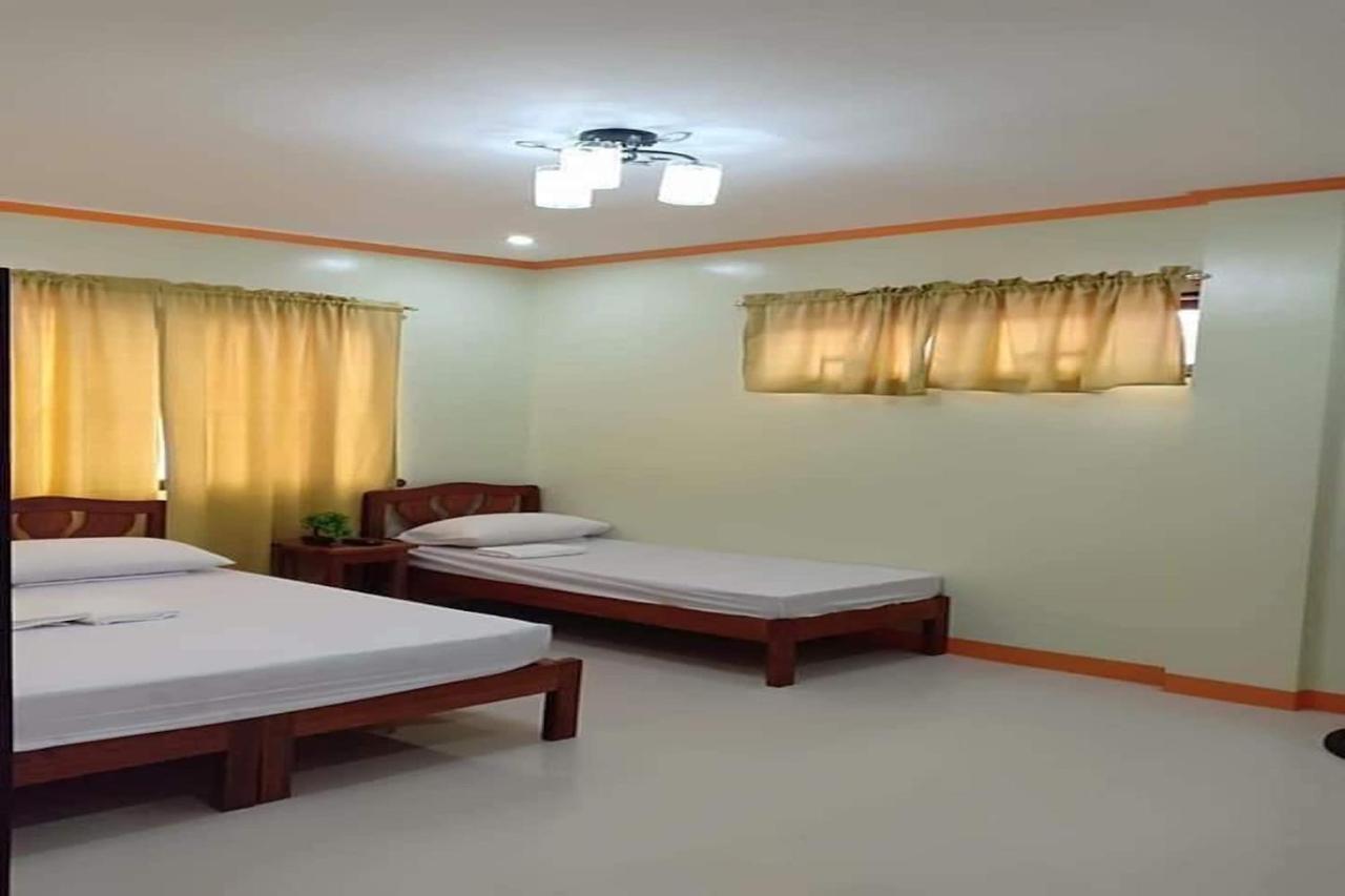 Oyo 900 Tahanan Ni Kuya Juan Puerto Princesa Luaran gambar